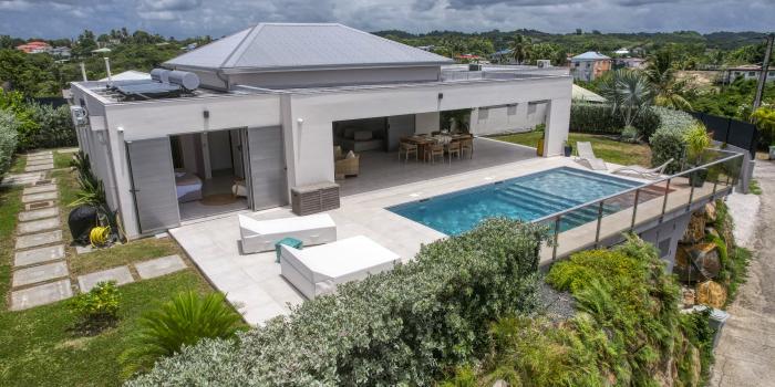 1.Location villa piscine Gosier Guadeloupe_Vue Ensemble